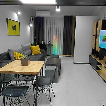 Nitro 3 Premium - Wine Tasting - Souvenir - Art Gallery - Private Guided Tours - Relaxing - Romantic