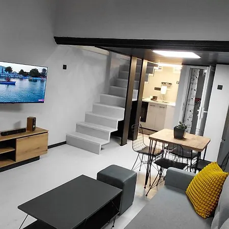 Апартаменты Nitro 3 Premium - Wine Tasting - Souvenir - Art Gallery - Private Guided Tours - Relaxing - Romantic *