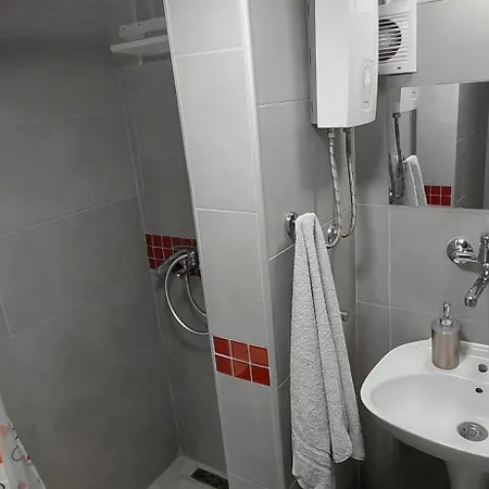 Nitro 3 Premium - Wine Tasting - Souvenir - Art Gallery - Private Guided Tours - Relaxing - Romantic Апартаменти *