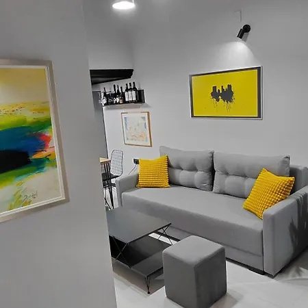 Nitro 3 Premium - Wine Tasting - Souvenir - Art Gallery - Private Guided Tours - Relaxing - Romantic