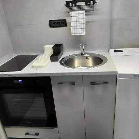 Nitro 3 Premium - Wine Tasting - Souvenir - Art Gallery - Private Guided Tours - Relaxing - Romantic *