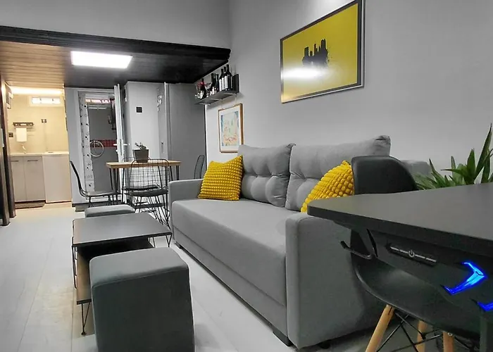 Nitro 3 Premium - Wine Tasting - Souvenir - Art Gallery - Private Guided Tours - Relaxing - Romantic *