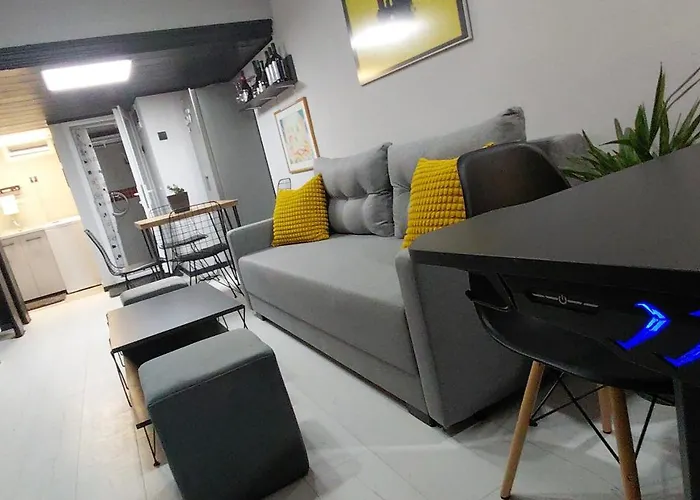 Nitro 3 Premium - Wine Tasting - Souvenir - Art Gallery - Private Guided Tours - Relaxing - Romantic