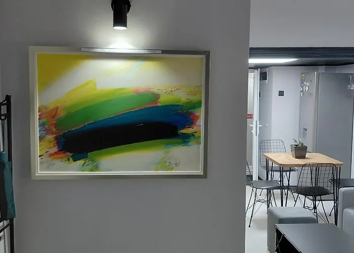 Nitro 3 Premium - Wine Tasting - Souvenir - Art Gallery - Private Guided Tours - Relaxing - Romantic