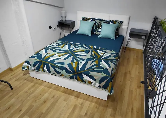 Nitro 3 Premium - Wine Tasting - Souvenir - Art Gallery - Private Guided Tours - Relaxing - Romantic Skopje